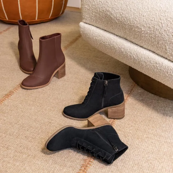 Toms Boots and Booties Evelyn Heeled Boot Suede Black 8211 Women