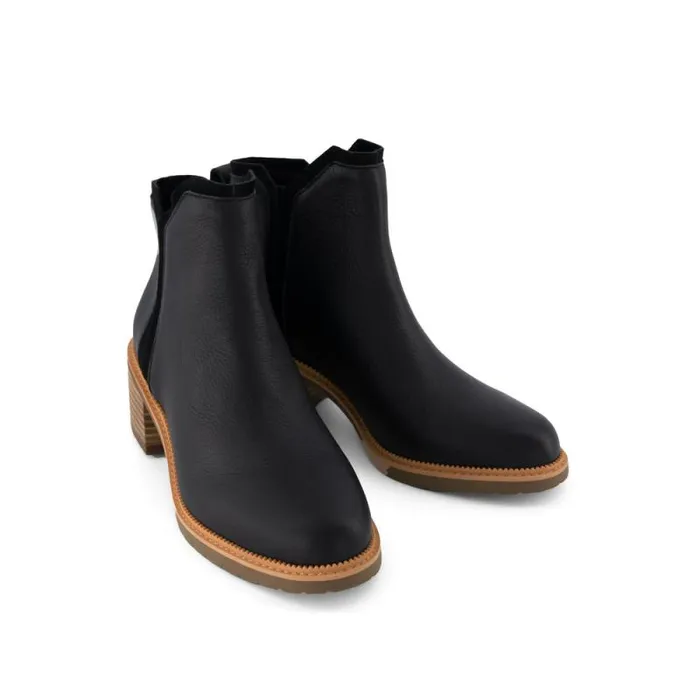 Toms Boots and Booties Hailey Heeled Boot Water Resistant Black Leather 8211 Women Toms Boots and Booties Hailey Heeled Boot Water Resistant Black Leather 8211 Women
