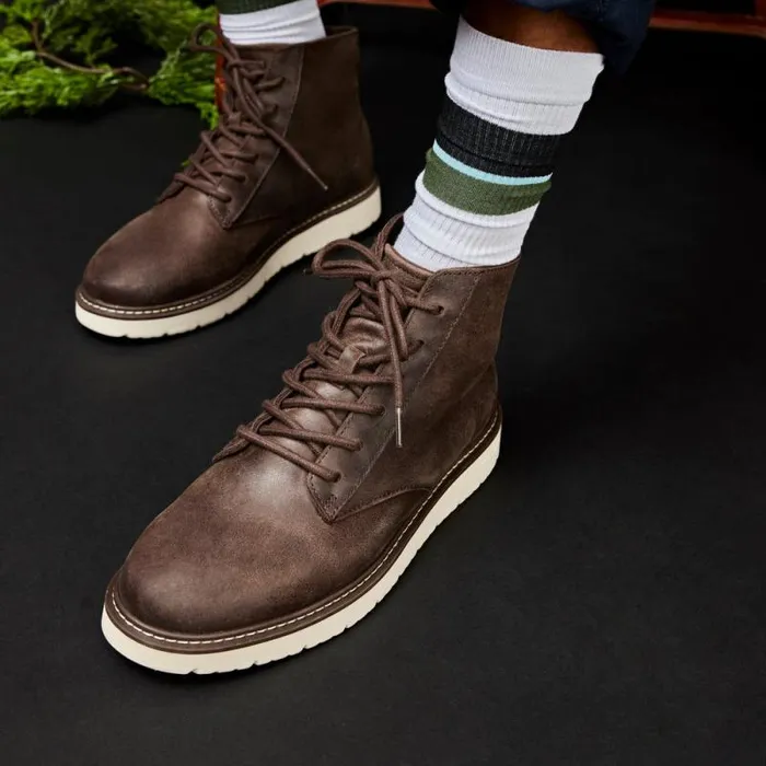 Toms Boots TRVL LITE Navi Ranger Dark Brown Water Resistant 8211 Men Toms Boots TRVL LITE Navi Ranger Dark Brown Water Resistant 8211 Men