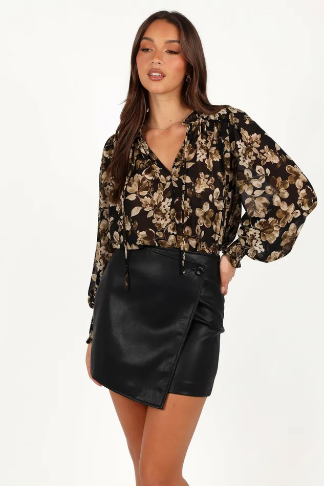 Tops Daphne Top Midnight Taupe 8211 Petal and Pup Women
