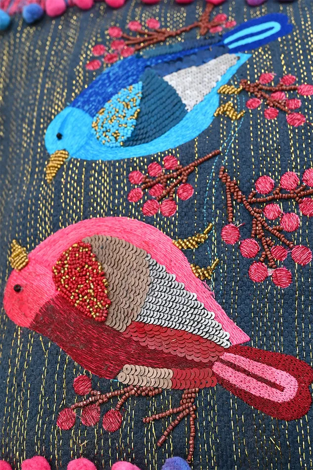 Totes America and Beyond Women Embellished Shopper Tote Birds