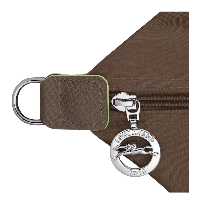 Travel bags Longchamp WomenMen Le Pliage Green Travel bag expandable Terra Travel bags Longchamp WomenMen Le Pliage Green Travel bag expandable Terra
