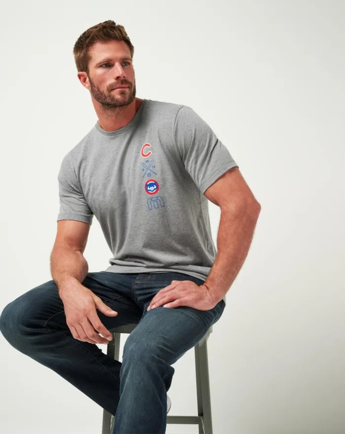 TravisMathew CHICAGO CUBS SUNSET SLAM TEE Heather Grey Men Tees TravisMathew CHICAGO CUBS SUNSET SLAM TEE Heather Grey Men Tees
