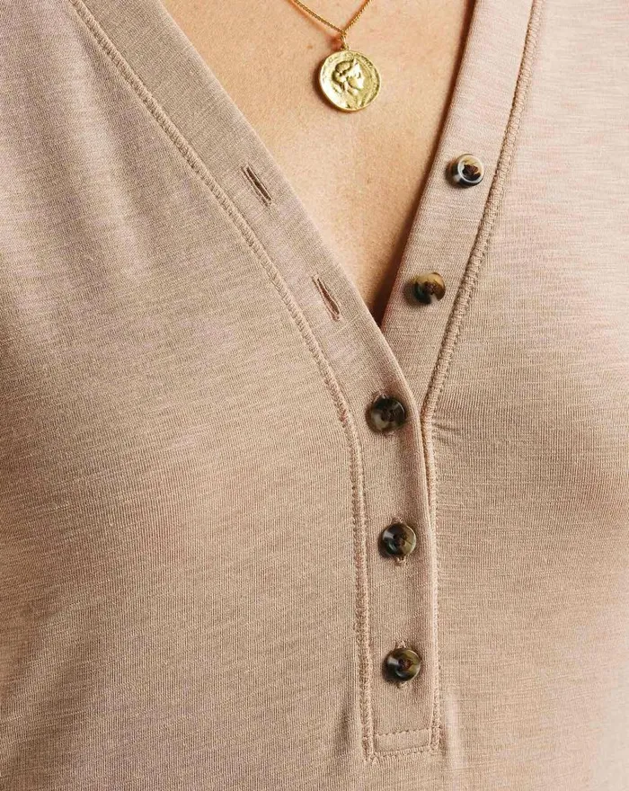 TravisMathew CLOUD JERSEY HENLEY Natural Women Shirts and Tops TravisMathew CLOUD JERSEY HENLEY Natural Women Shirts and Tops