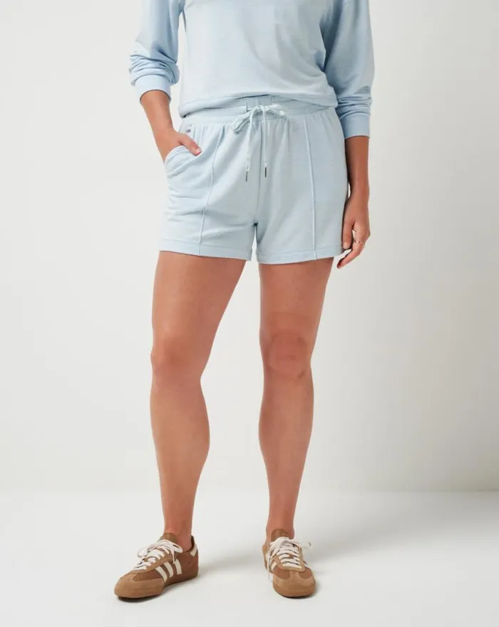 TravisMathew SALT IN THE AIR CLOUD FRENCH TERRY SHORT Heather Baby Blue Women Shorts TravisMathew SALT IN THE AIR CLOUD FRENCH TERRY SHORT Heather Baby Blue Women Shorts