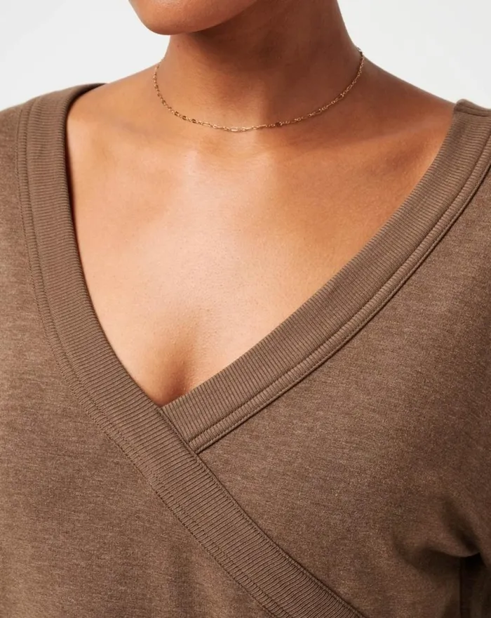 TravisMathew SEPTEMBER MORNING CLOUD TOP Heather Cocoa Brown Women Shirts and Tops
