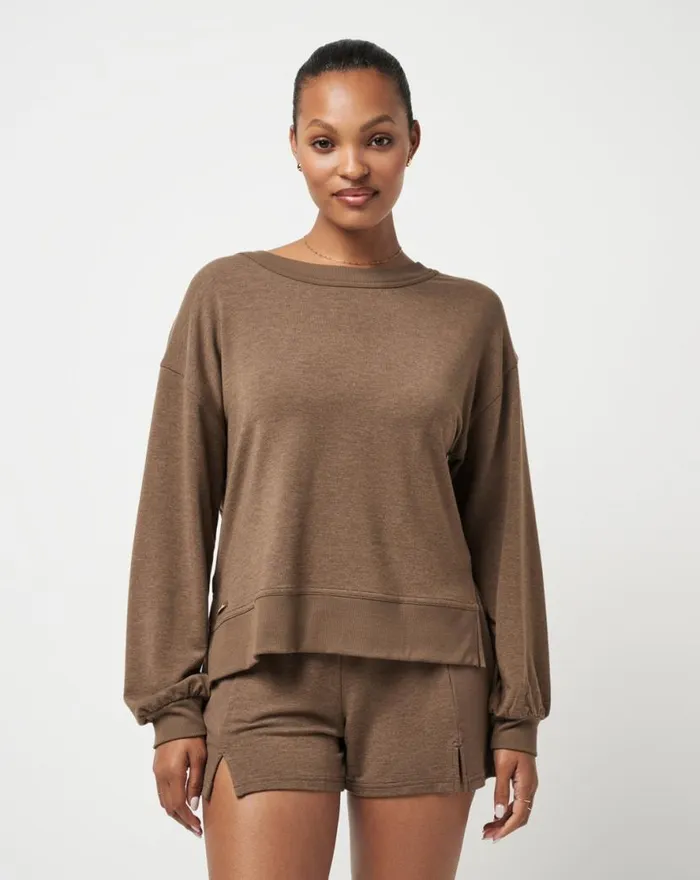 TravisMathew SEPTEMBER MORNING CLOUD TOP Heather Cocoa Brown Women Shirts and Tops