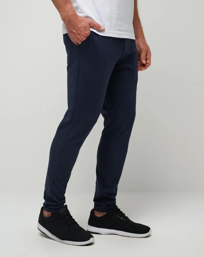 TravisMathew STRETCH COMFORT CHINO PANT Total Eclipse Men Pants TravisMathew STRETCH COMFORT CHINO PANT Total Eclipse Men Pants