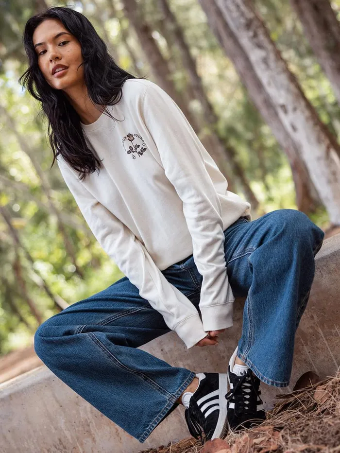 Truly Deal Crew Sweatshirt 8211 Bone Womens Volcom Hoodies and Sweatshirts