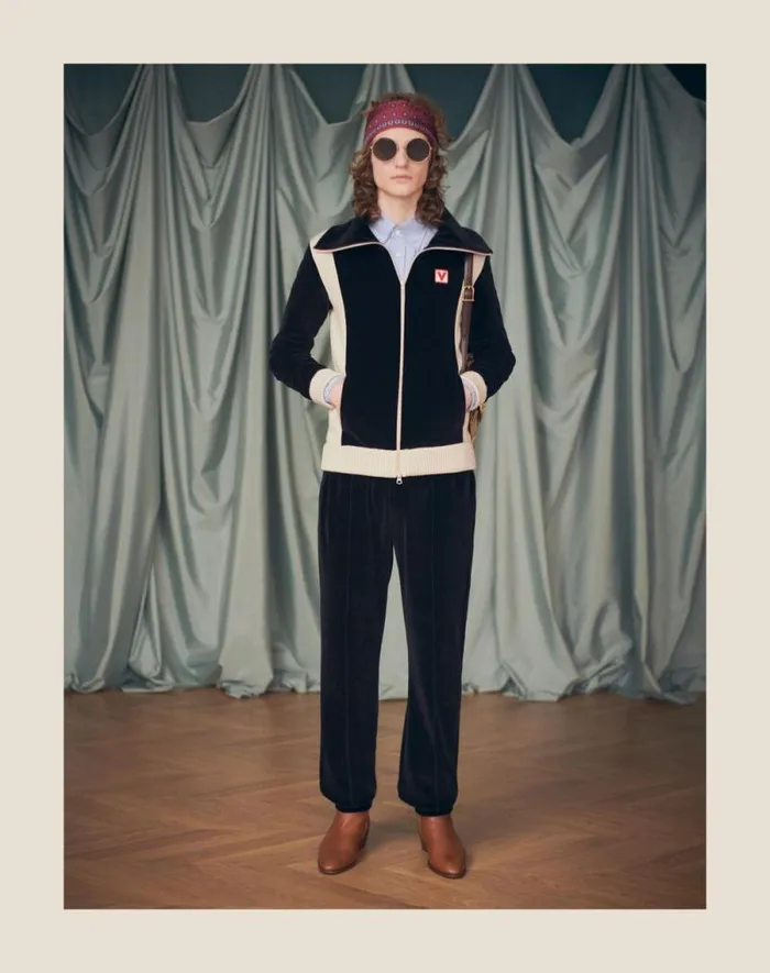 Valentino Activewear Man Chez Valentino Turtleneck Chenille Sweatshirt With Zipper And Patch For Man In Black Black Valentino Activewear Man Chez Valentino Turtleneck Chenille Sweatshirt With Zipper And Patch For Man In Black Black