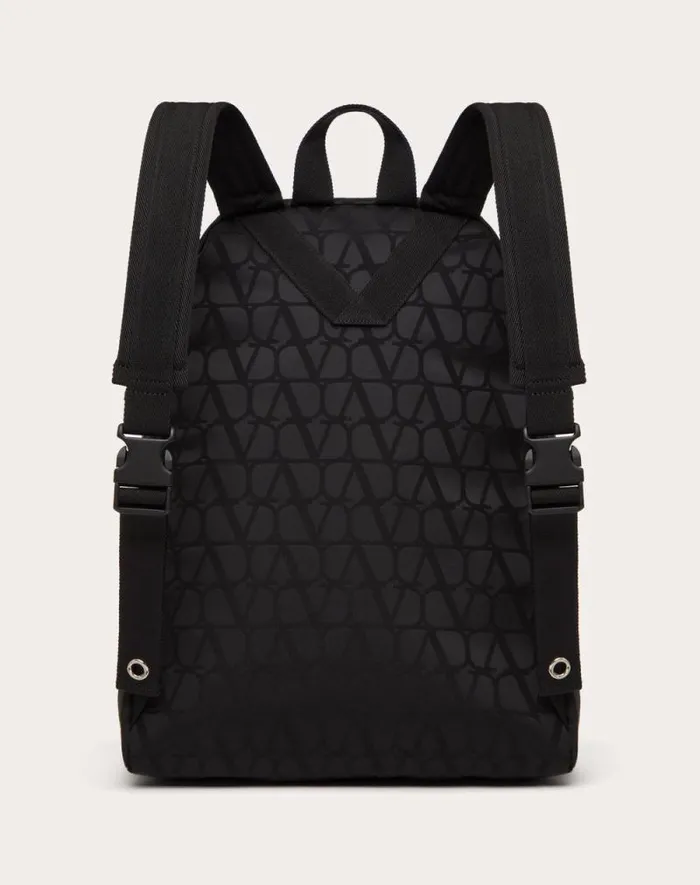 Valentino Backpacks Man Toile Iconographe Backpack In Technical Fabric For Man In Military Green Military Green Valentino Backpacks Man Toile Iconographe Backpack In Technical Fabric For Man In Military Green Military Green