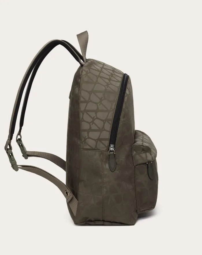 Valentino Backpacks Man Toile Iconographe Backpack In Technical Fabric For Man In Military Green Military Green Valentino Backpacks Man Toile Iconographe Backpack In Technical Fabric For Man In Military Green Military Green
