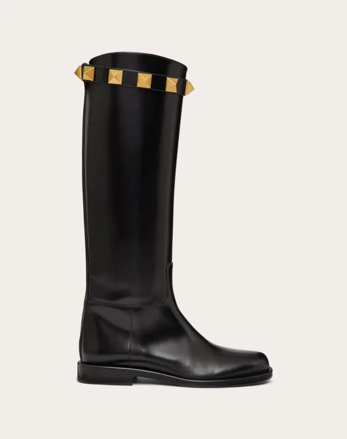 Valentino Boots Woman Calfskin Leather Roman Stud Boot 15mm For Woman In Black Black Valentino Boots Woman Calfskin Leather Roman Stud Boot 15mm For Woman In Black Black