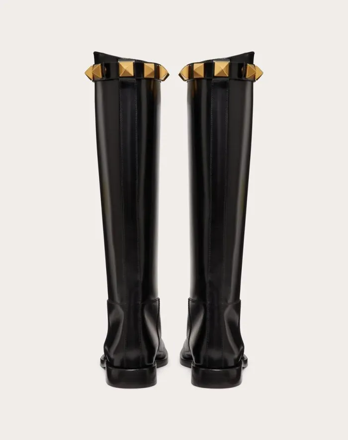 Valentino Boots Woman Calfskin Leather Roman Stud Boot 15mm For Woman In Black Black Valentino Boots Woman Calfskin Leather Roman Stud Boot 15mm For Woman In Black Black