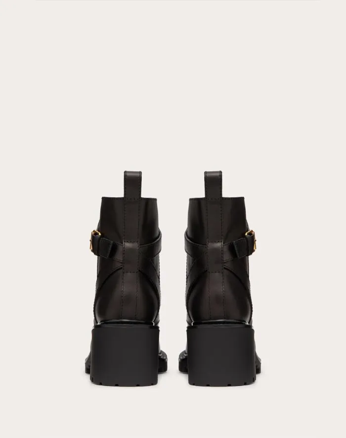 Valentino Boots Woman Vlogo Signature Calfskin Combat Boot 70 Mm For Woman In Black Black