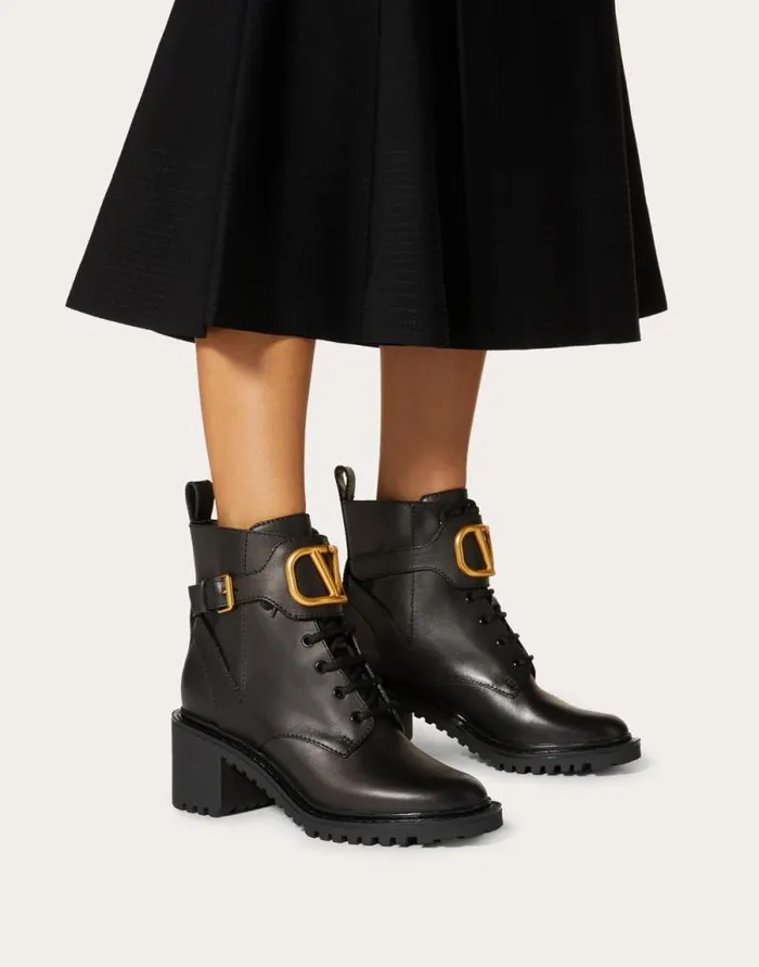 Valentino Boots Woman Vlogo Signature Calfskin Combat Boot 70 Mm For Woman In Black Black