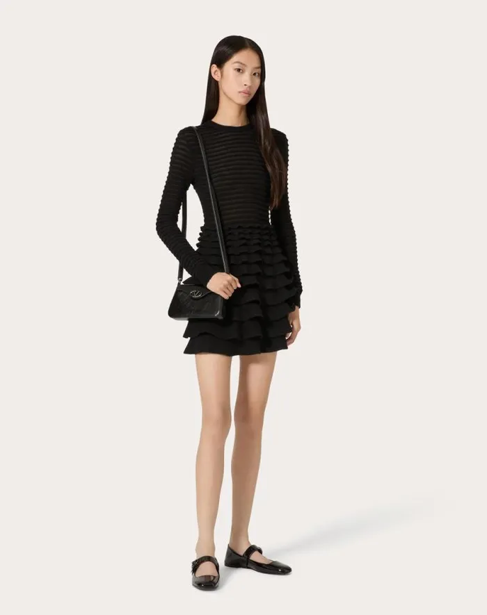 Valentino Clutches Woman Vlogo The Bold Edition Mini Shoulder Bag In Shiny Calfskin For Woman In Black Black Valentino Clutches Woman Vlogo The Bold Edition Mini Shoulder Bag In Shiny Calfskin For Woman In Black Black