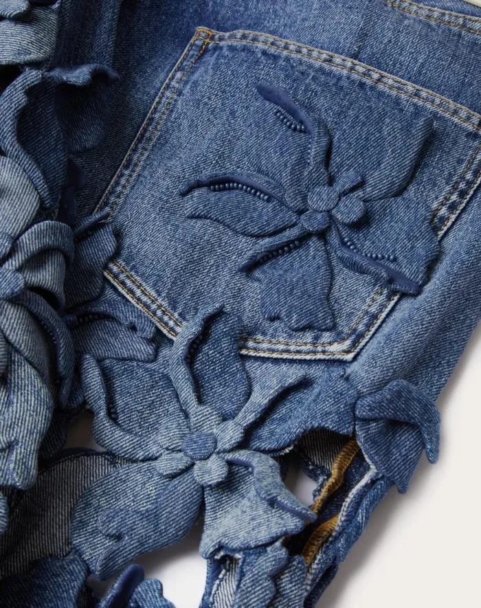 Valentino Denim Woman Embroidered Medium Blue Denim Pants For Woman In Denim Denim Valentino Denim Woman Embroidered Medium Blue Denim Pants For Woman In Denim Denim