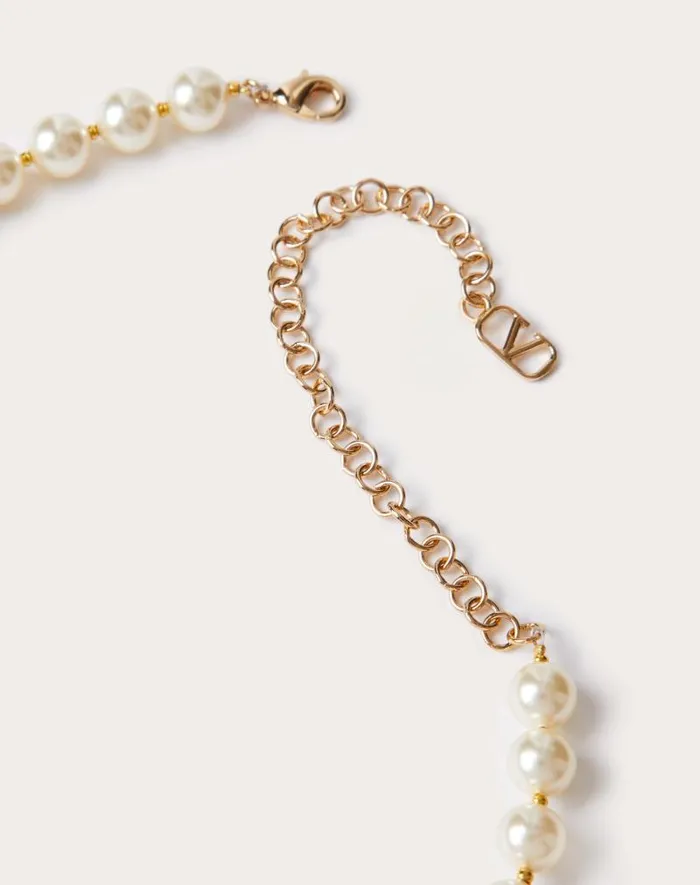 Valentino Jewelry Man Vlogo Signature Metal Choker With Swarovski Pearls For Man In Ruthenium Ruthenium Valentino Jewelry Man Vlogo Signature Metal Choker With Swarovski Pearls For Man In Ruthenium Ruthenium