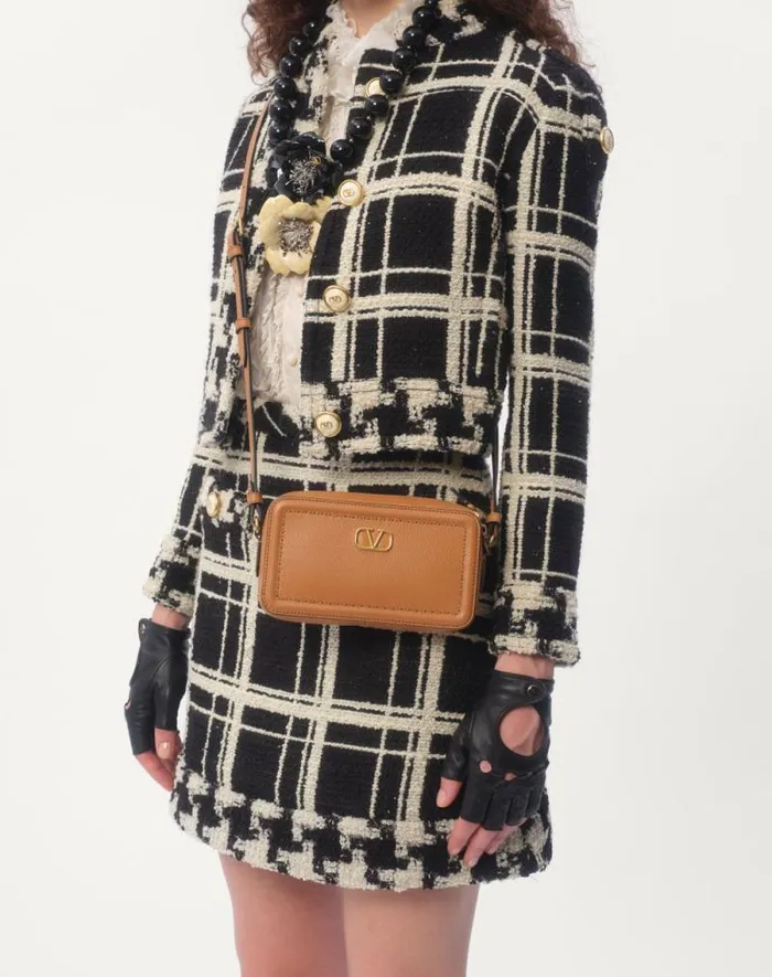 Valentino Mini Bags Woman Valentino Garavani Alltime Mini Shoulder Bag In Grainy Calfskin For Woman In Almond Almond Valentino Mini Bags Woman Valentino Garavani Alltime Mini Shoulder Bag In Grainy Calfskin For Woman In Almond Almond