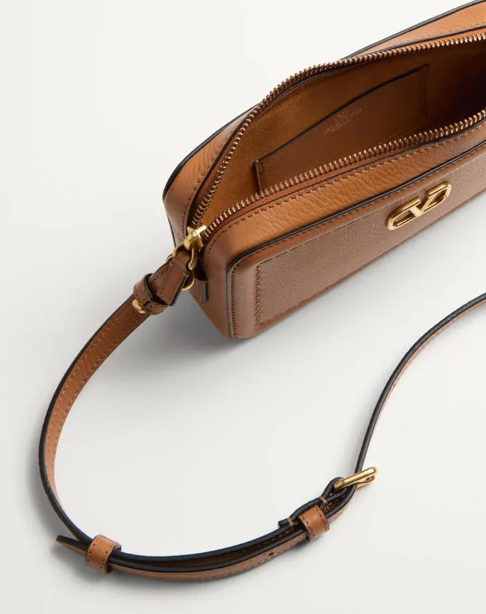 Valentino Mini Bags Woman Valentino Garavani Alltime Mini Shoulder Bag In Grainy Calfskin For Woman In Almond Almond Valentino Mini Bags Woman Valentino Garavani Alltime Mini Shoulder Bag In Grainy Calfskin For Woman In Almond Almond
