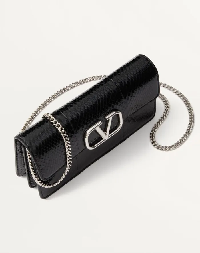 Valentino Mini Bags Woman Vlogo Signature Ayers Leather Wallet With Chain For Woman In Black Black