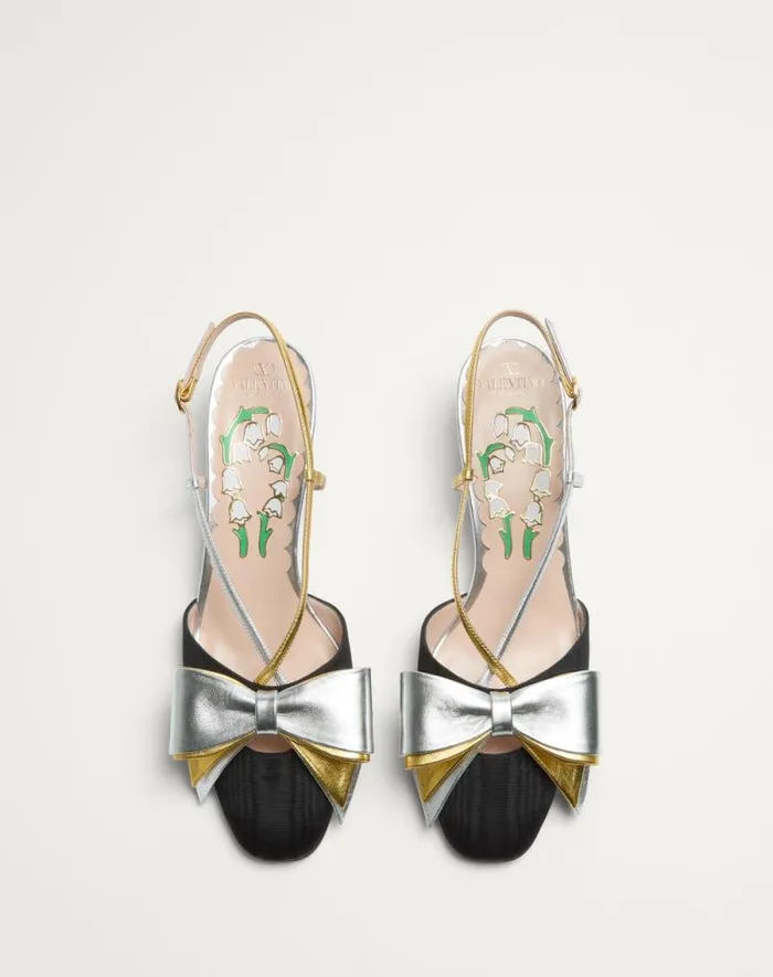 Valentino Pumps Woman Bowow Slingback Pumps In Moir Fabric 45mm For Woman In Blacksilver Blacksilver Valentino Pumps Woman Bowow Slingback Pumps In Moir Fabric 45mm For Woman In Blacksilver Blacksilver
