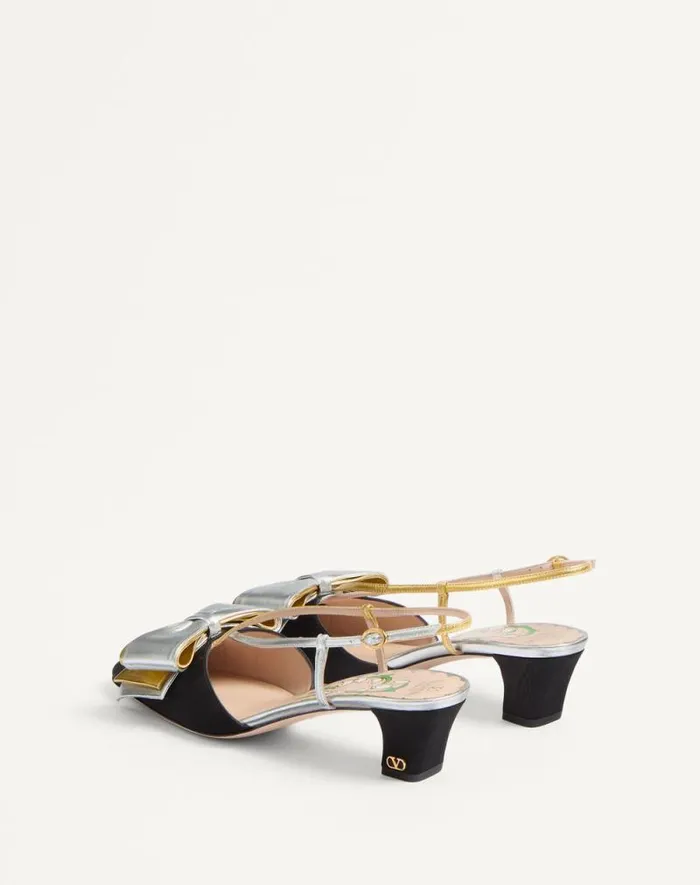 Valentino Pumps Woman Bowow Slingback Pumps In Moir Fabric 45mm For Woman In Blacksilver Blacksilver Valentino Pumps Woman Bowow Slingback Pumps In Moir Fabric 45mm For Woman In Blacksilver Blacksilver