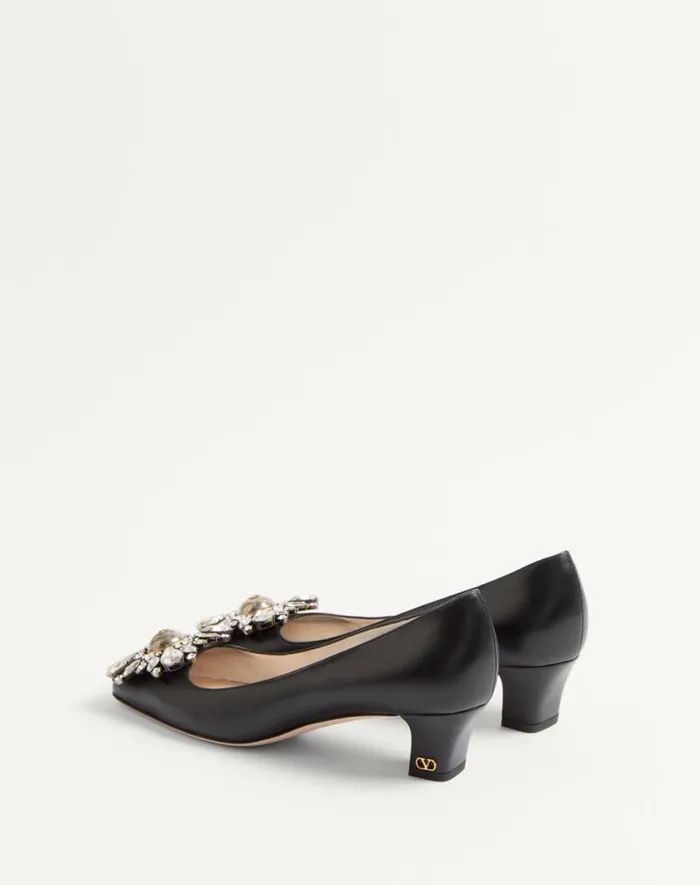 Valentino Pumps Woman Preshoes Kidskin Pumps With Crystals 45mm For Woman In Blacksilver Blacksilver Valentino Pumps Woman Preshoes Kidskin Pumps With Crystals 45mm For Woman In Blacksilver Blacksilver