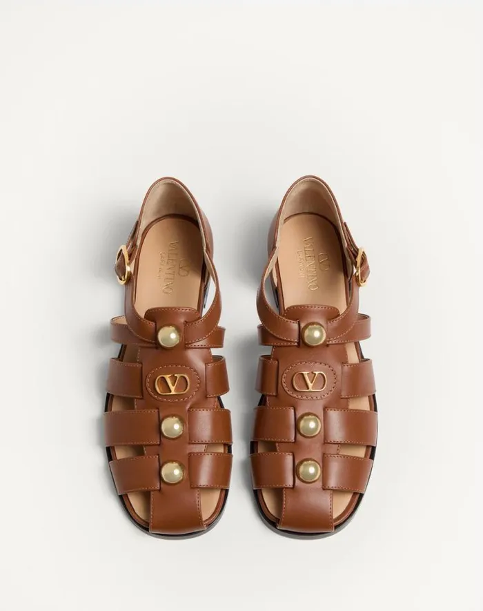 Valentino Sandals Woman Vlogo Signature Calfskin Fisherman Sandal 20mm For Woman In Black Black