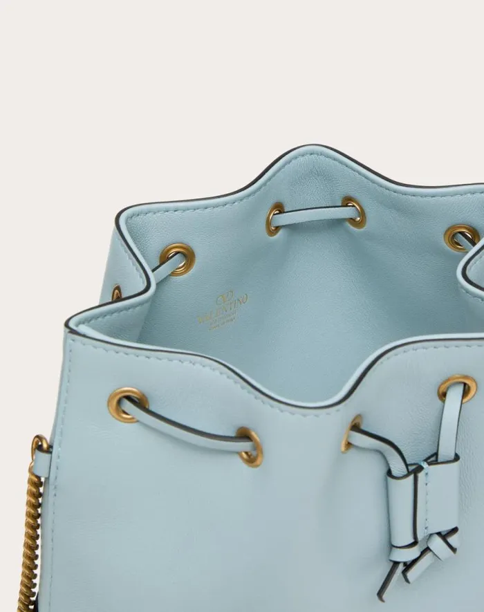Valentino Shoulder Bags Woman Mini Bucket Bag In Nappa With Vlogo Signature Chain For Woman In Light Ivory Light Ivory Valentino Shoulder Bags Woman Mini Bucket Bag In Nappa With Vlogo Signature Chain For Woman In Light Ivory Light Ivory
