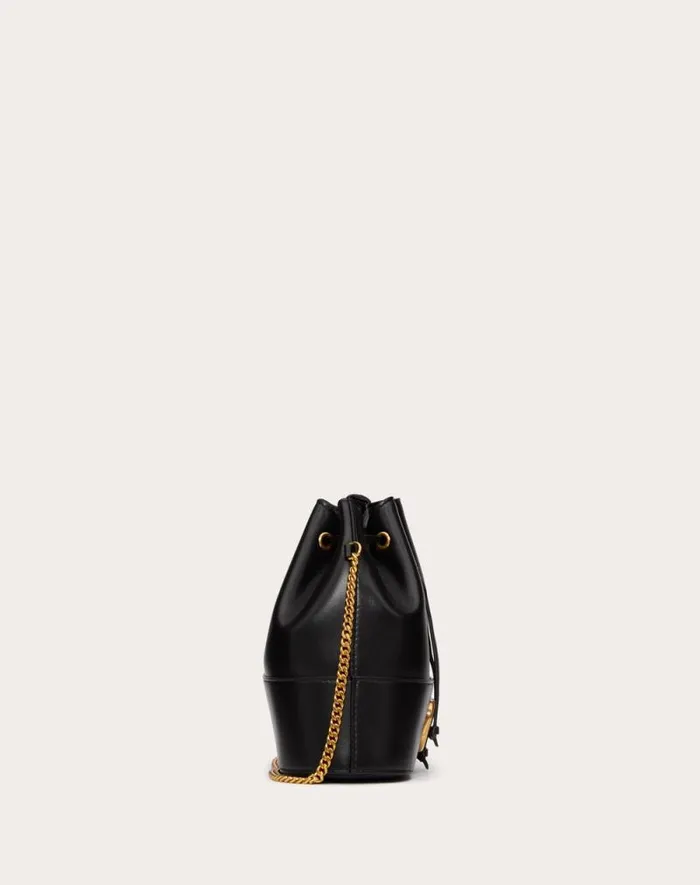 Valentino Shoulder Bags Woman Mini Bucket Bag In Nappa With Vlogo Signature Chain For Woman In Light Ivory Light Ivory Valentino Shoulder Bags Woman Mini Bucket Bag In Nappa With Vlogo Signature Chain For Woman In Light Ivory Light Ivory