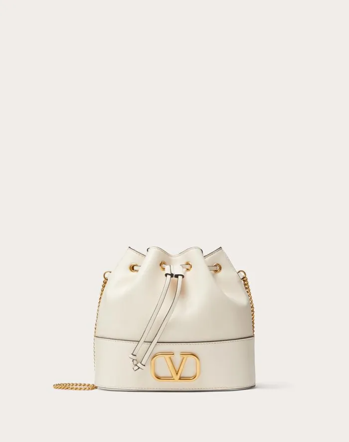 Valentino Shoulder Bags Woman Mini Bucket Bag In Nappa With Vlogo Signature Chain For Woman In Light Ivory Light Ivory Valentino Shoulder Bags Woman Mini Bucket Bag In Nappa With Vlogo Signature Chain For Woman In Light Ivory Light Ivory