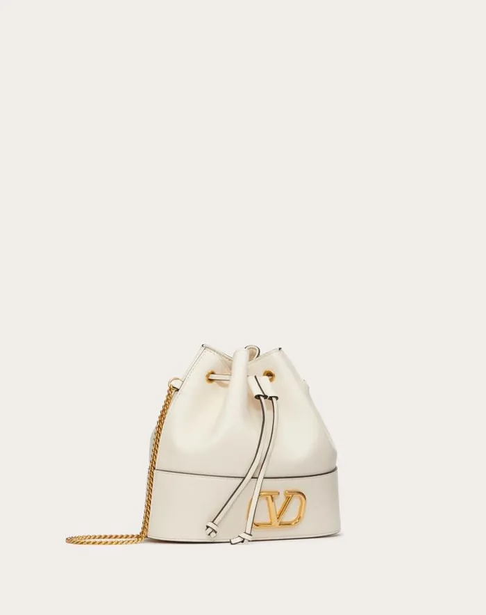 Valentino Shoulder Bags Woman Mini Bucket Bag In Nappa With Vlogo Signature Chain For Woman In Light Ivory Light Ivory Valentino Shoulder Bags Woman Mini Bucket Bag In Nappa With Vlogo Signature Chain For Woman In Light Ivory Light Ivory