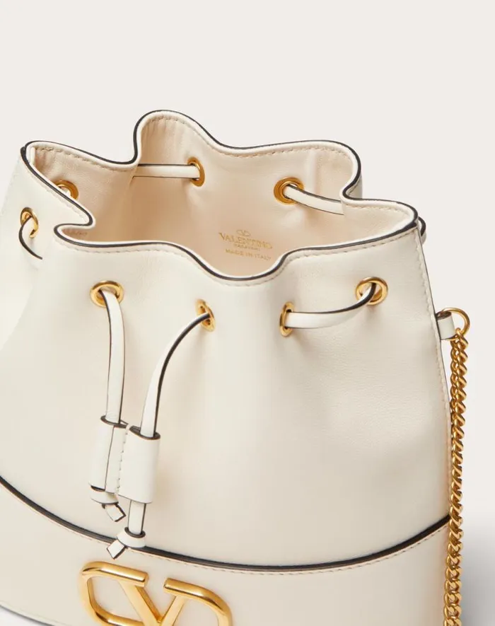Valentino Shoulder Bags Woman Mini Bucket Bag In Nappa With Vlogo Signature Chain For Woman In Light Ivory Light Ivory Valentino Shoulder Bags Woman Mini Bucket Bag In Nappa With Vlogo Signature Chain For Woman In Light Ivory Light Ivory