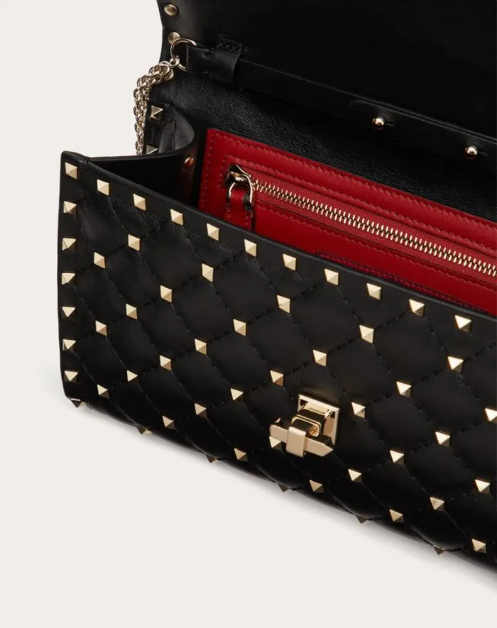 Valentino Shoulder Bags Woman Rockstud Spike Nappa Leather Crossbody Clutch Bag For Woman In Poudre Poudre Valentino Shoulder Bags Woman Rockstud Spike Nappa Leather Crossbody Clutch Bag For Woman In Poudre Poudre