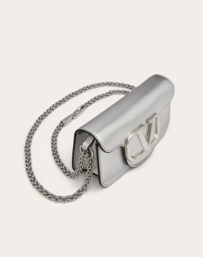 Valentino Shoulder Bags Woman Small Valentino Garavani Loc Metallic Calfskin Shoulder Bag For Woman In Silver Silver Valentino Shoulder Bags Woman Small Valentino Garavani Loc Metallic Calfskin Shoulder Bag For Woman In Silver Silver