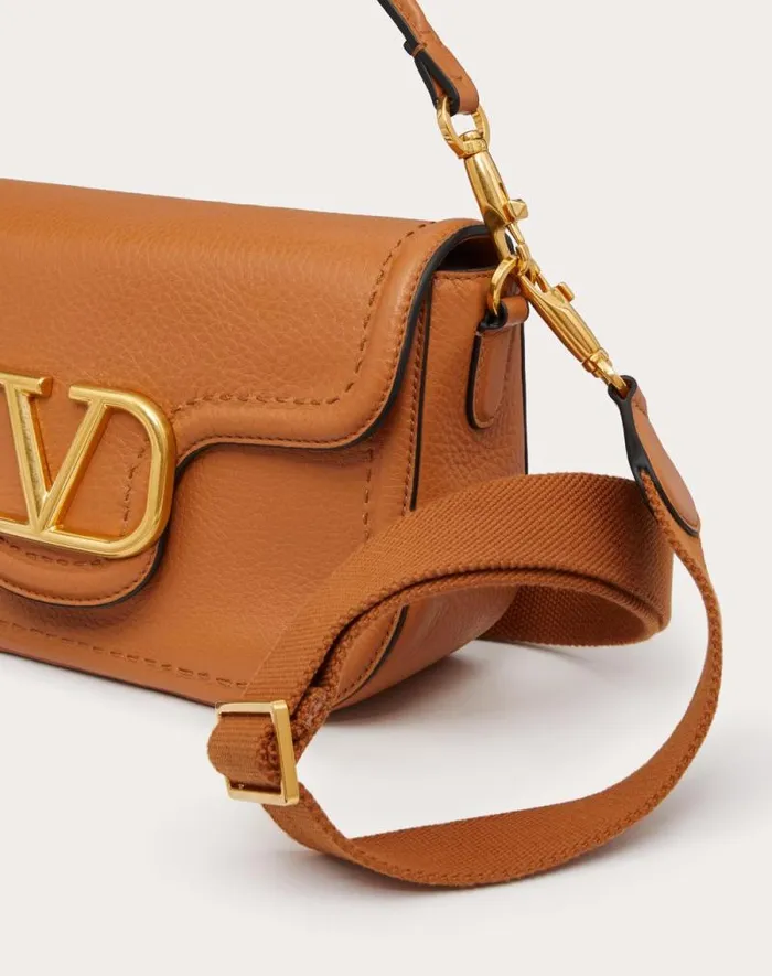 Valentino Shoulder Bags Woman Valentino Garavani Alltime Grainy Calfskin Shoulder Bag For Woman In Black Black Valentino Shoulder Bags Woman Valentino Garavani Alltime Grainy Calfskin Shoulder Bag For Woman In Black Black