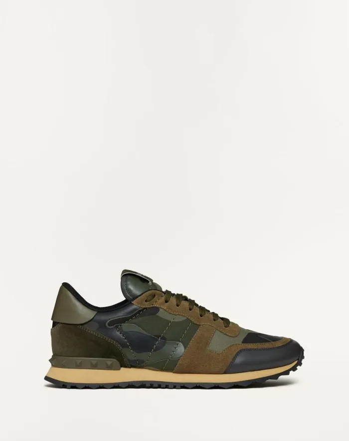 Valentino Sneakers Man Camouflage Rockrunner Sneaker For Man In Cobaltmarine Cobaltmarine Valentino Sneakers Man Camouflage Rockrunner Sneaker For Man In Cobaltmarine Cobaltmarine