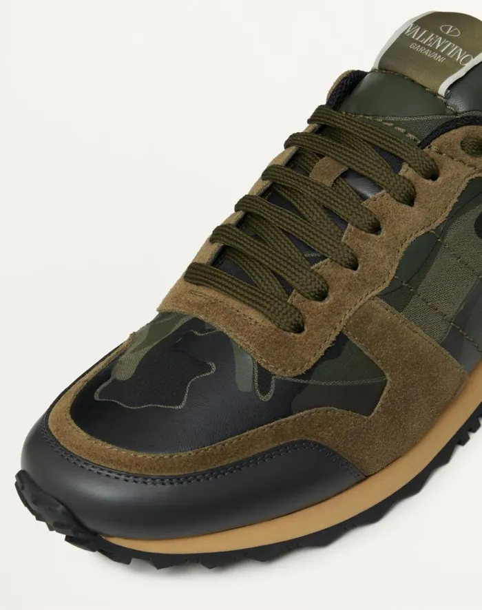 Valentino Sneakers Man Camouflage Rockrunner Sneaker For Man In Cobaltmarine Cobaltmarine Valentino Sneakers Man Camouflage Rockrunner Sneaker For Man In Cobaltmarine Cobaltmarine