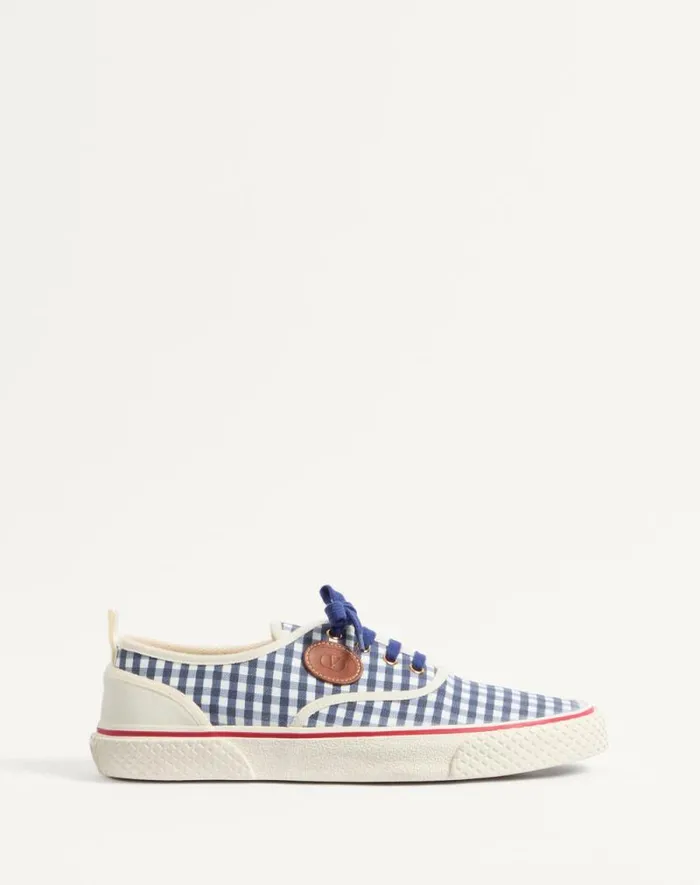 Valentino Sneakers Man Nojoke Sneaker In Canvas Fabric With Vichy Print For Man In Ivoryindigocuir Ivoryindigocuir Valentino Sneakers Man Nojoke Sneaker In Canvas Fabric With Vichy Print For Man In Ivoryindigocuir Ivoryindigocuir