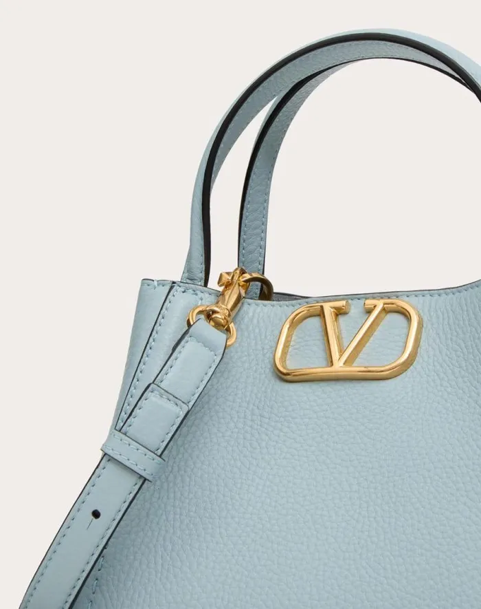 Valentino Top Handle Bags Woman Valentino Garavani Alltime Small Handbag In Grainy Calfskin For Woman In Ivory Ivory Valentino Top Handle Bags Woman Valentino Garavani Alltime Small Handbag In Grainy Calfskin For Woman In Ivory Ivory