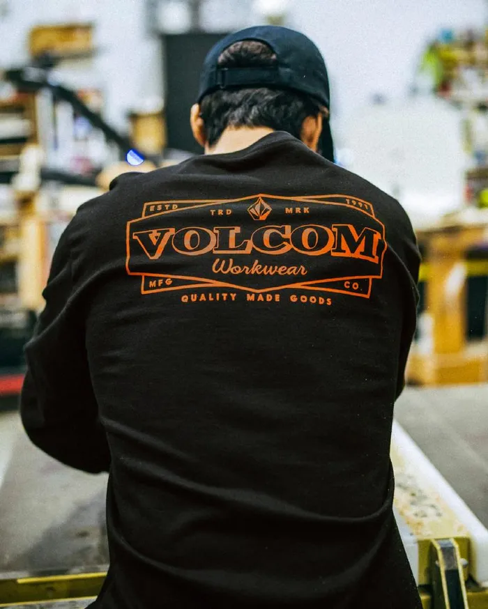 Volcom Workwear Union Long Sleeve Tee 8211 Black Mens Volcom TShirts and Tanks