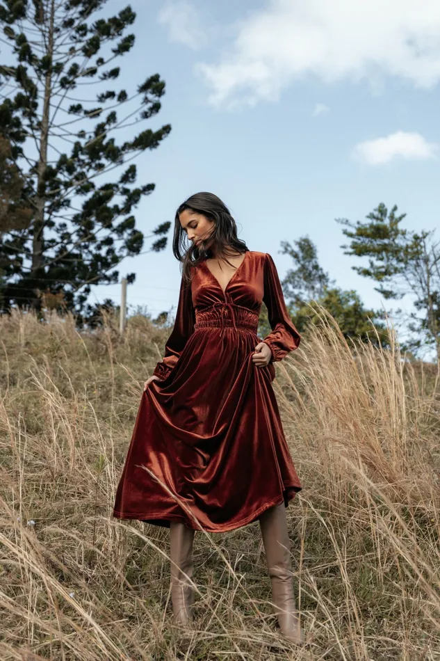 Winter Dresses Women Petal and Pup Cece Velvet Long Sleeve Maxi Dress Rust