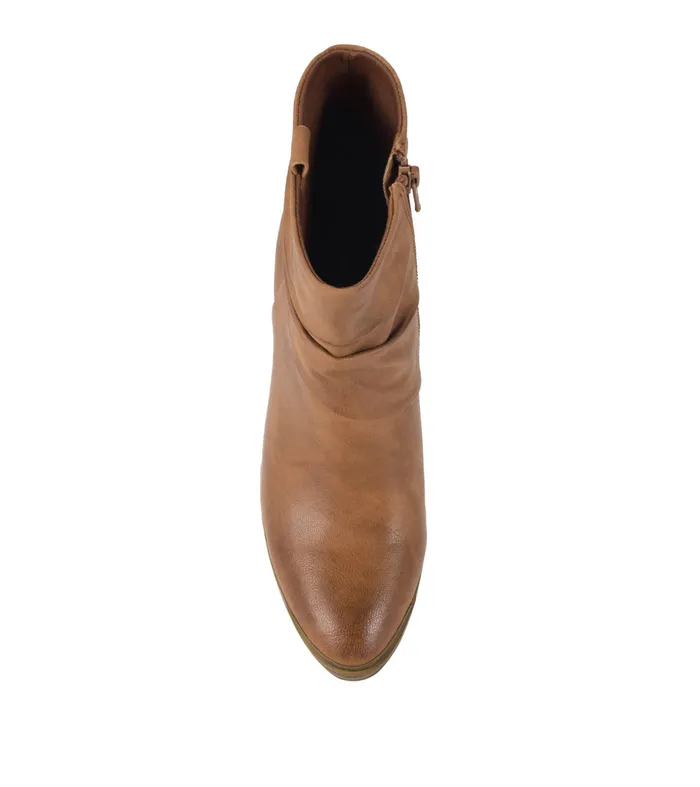Women Baretraps Booties Katherine Block Heel Bootie Cognac