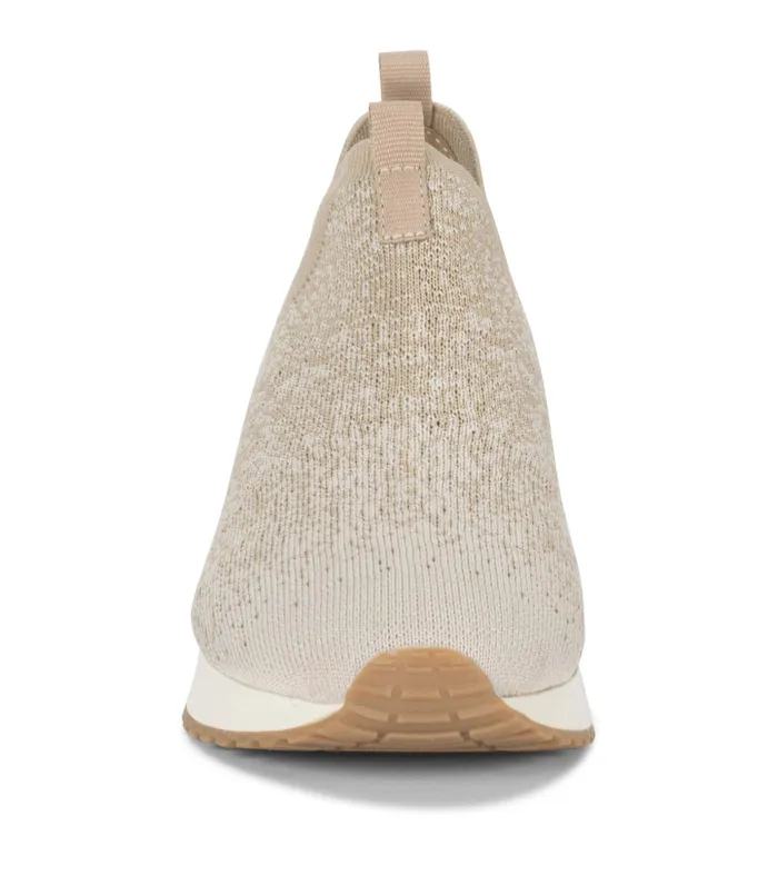 Women Baretraps Slipon Sneakers Pringer Slip On Sneaker Sand