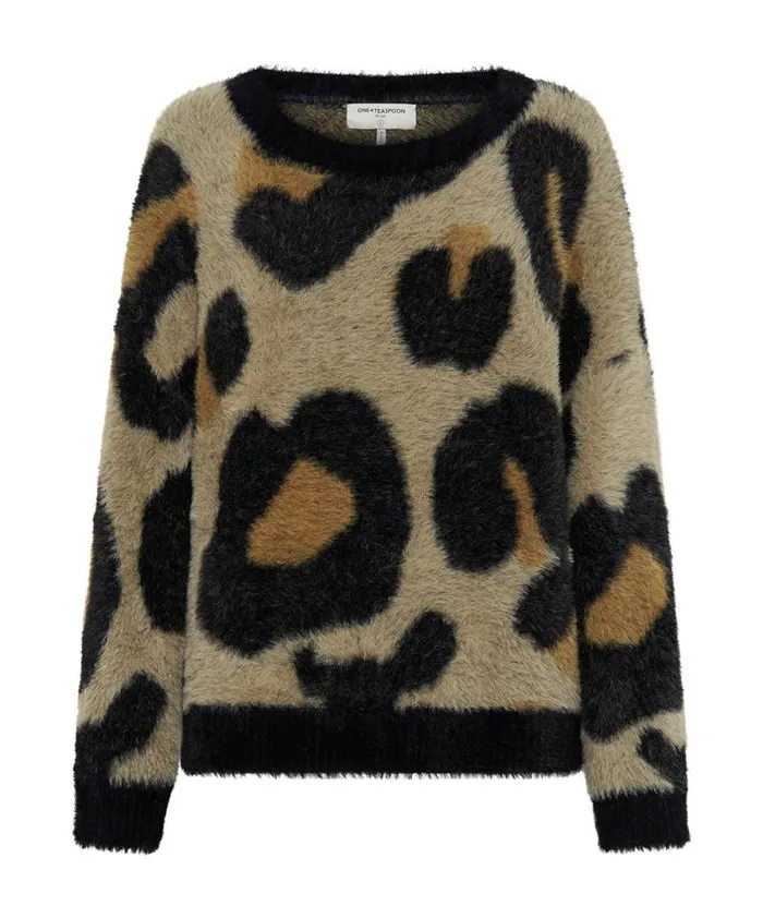 Women FLUFFY LEOPARD BATWING SWEATER One Teaspoon Knitwear