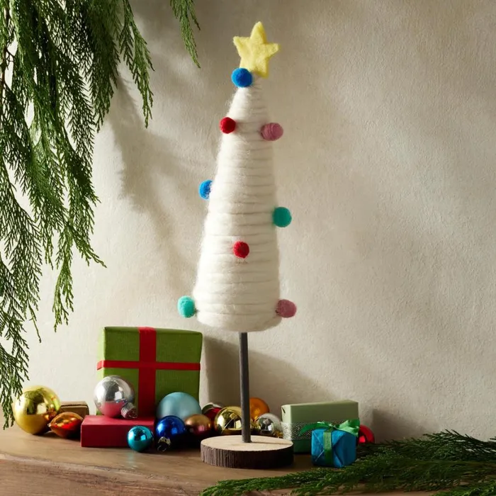 Women Happy Little Tree Sundance Catalog Seasonal