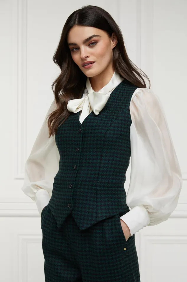 Women In Stock Tailoring Holland Cooper Hampton Waistcoat Emerald Houndstooth Women In Stock Tailoring Holland Cooper Hampton Waistcoat Emerald Houndstooth