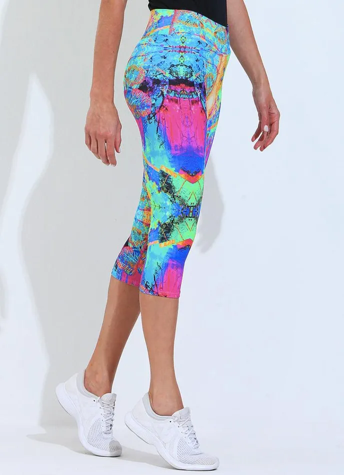 Women JoJo Capri Surreal Dona Jo Leggings and Capris